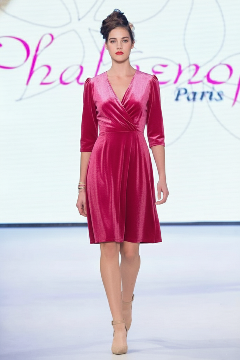 Robe ELISE en velours stretch rose fushia à manches 3/4