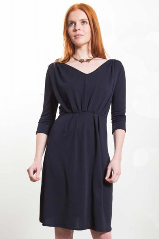 Robe LENA navy - Phalaenopsis Paris - Robe bleu marine en crêpe de maille à manches 3/4