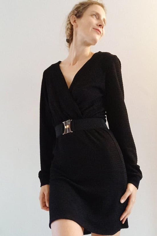 Robe AMELIA noir - Phalaenopsis Paris - Robe en maille stretch noire à manches longues, robe d'hiver